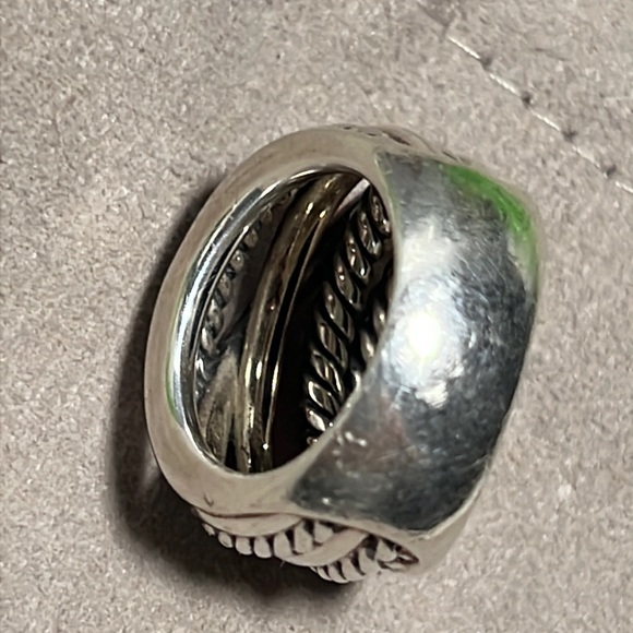 David Yurman Criss Cross Ring. 6.5, has wear, but still in great condition - Picture 3 of 7